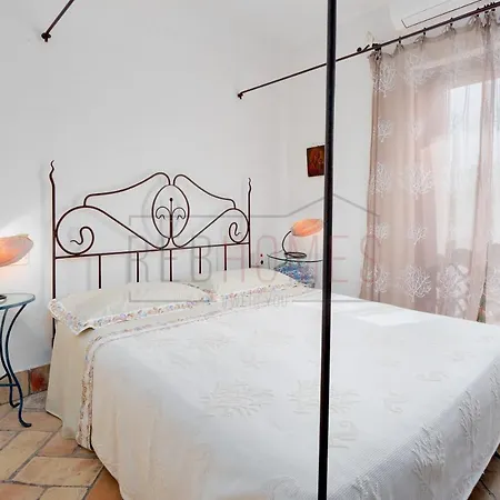 Pedra Concada Apartamento Marinella (Sardinia)